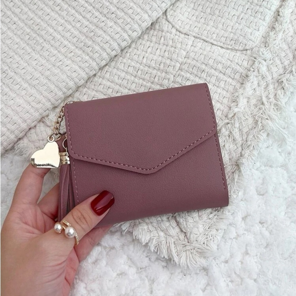 Handbags - ⚠️Clearance Dusty Pink Heart And Tassel Wallet / Cardholder